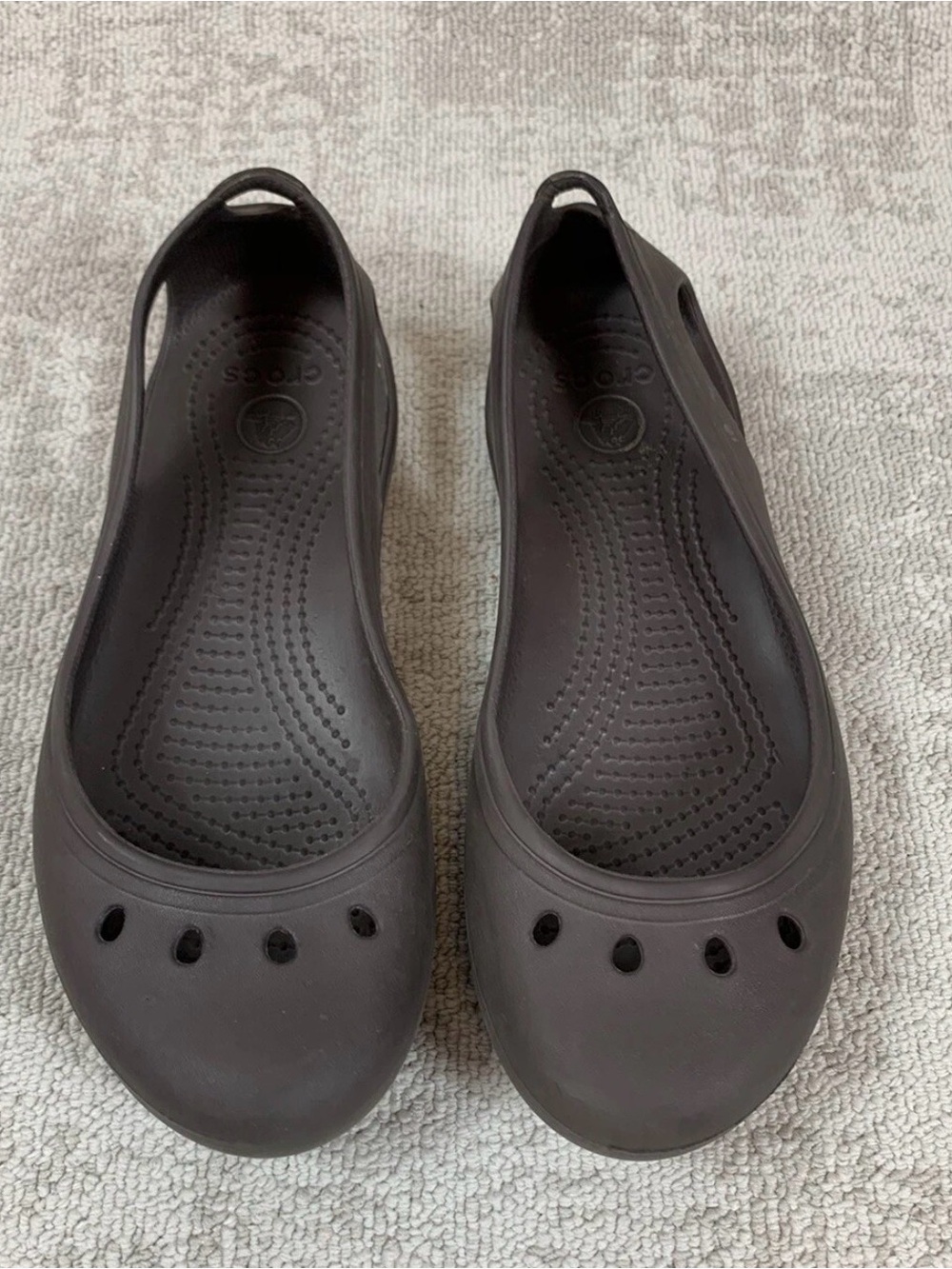 CROCS iconic Kelli Ballet Women's Dark Brown Slip-On Flats
